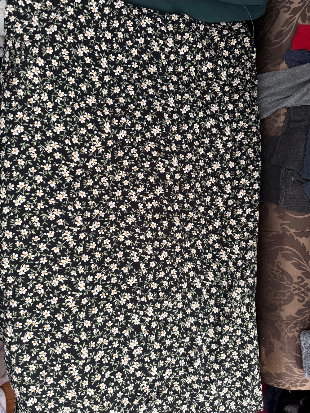 Rachel Zoe Black Midi Skirt with White and Yellow Daisy Print